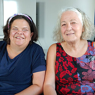 Potrait - Mira Weih und Carmen Wöhner
