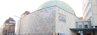 Außenansicht des Planetariums Nürnberg